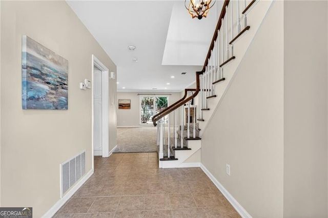 4590 VILLAGE OAKS Circle, Dunwoody, GA 30338