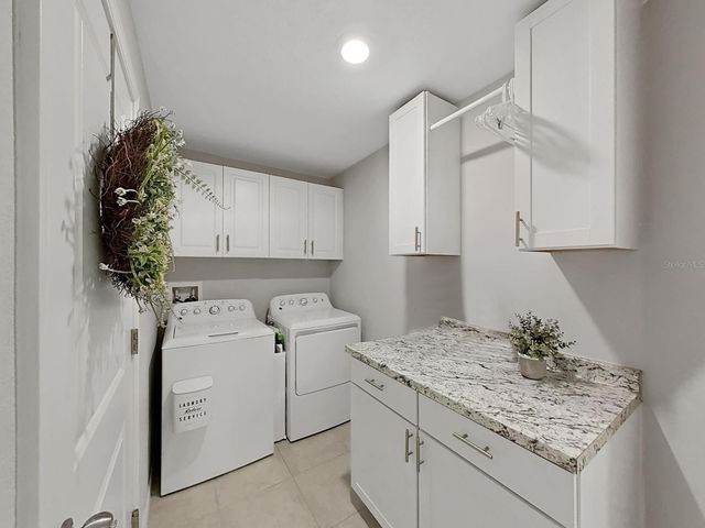 13371 CREST LAKE DRIVE, Hudson, FL 34669