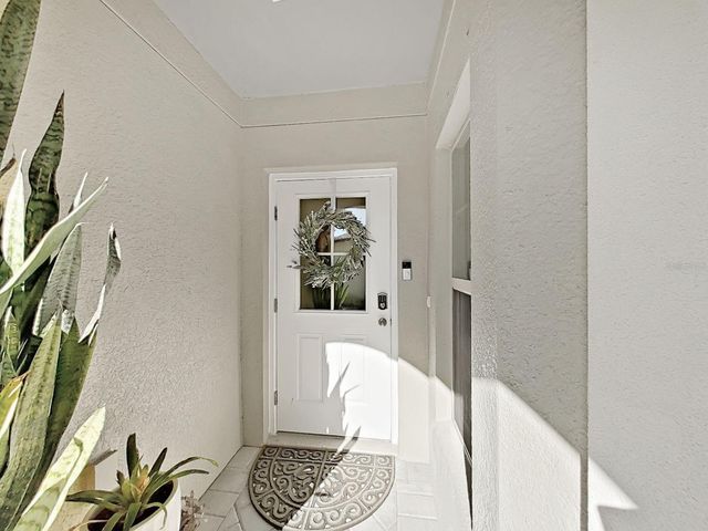 13371 CREST LAKE DRIVE, Hudson, FL 34669