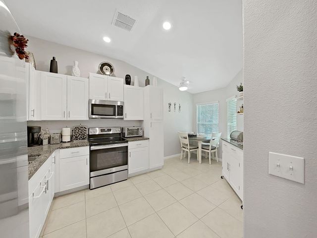 13371 CREST LAKE DRIVE, Hudson, FL 34669