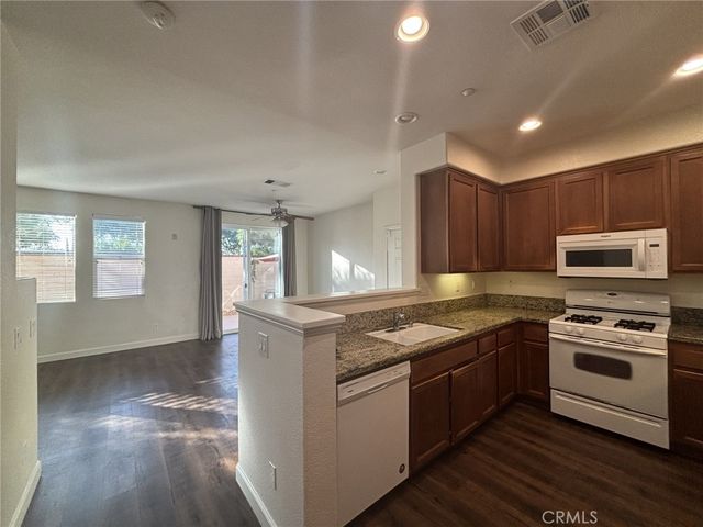 41737 Ridgewalk St. 1, Murrieta, CA 92562
