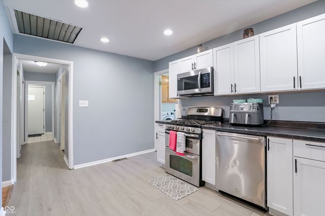 1152 E Cragmont Drive, Indianapolis, IN 46227