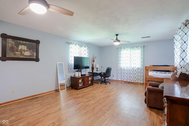 1152 E Cragmont Drive, Indianapolis, IN 46227