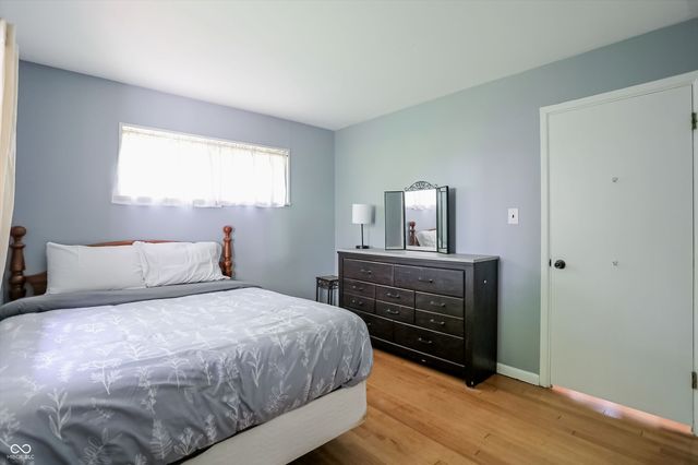 1152 E Cragmont Drive, Indianapolis, IN 46227