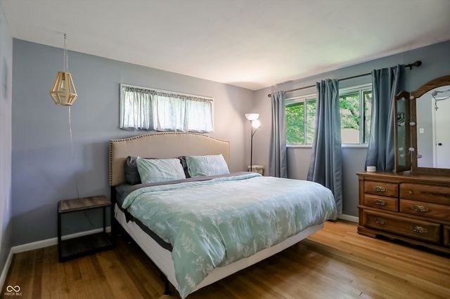 1152 E Cragmont Drive, Indianapolis, IN 46227