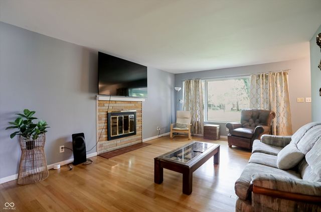 1152 E Cragmont Drive, Indianapolis, IN 46227