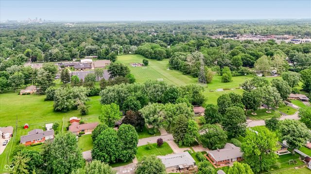 1152 E Cragmont Drive, Indianapolis, IN 46227