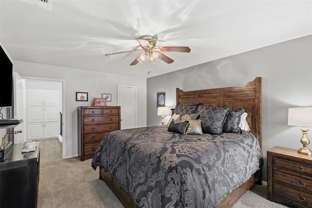 2923 Shady Knoll Lane, Bedford, TX 76021