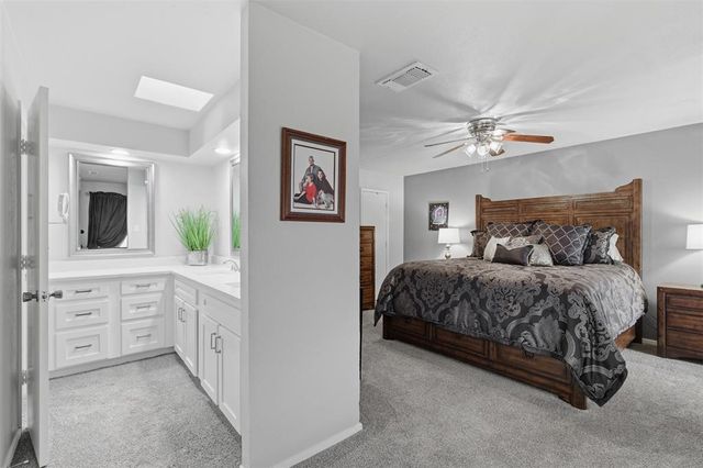 2923 Shady Knoll Lane, Bedford, TX 76021