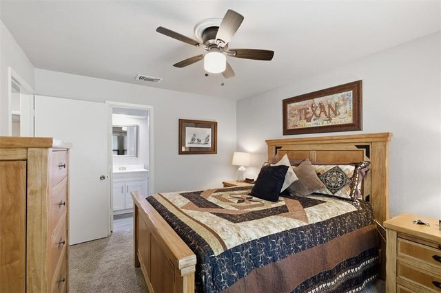 2923 Shady Knoll Lane, Bedford, TX 76021