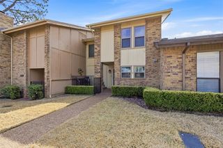 2923 Shady Knoll Lane, Bedford, TX 76021