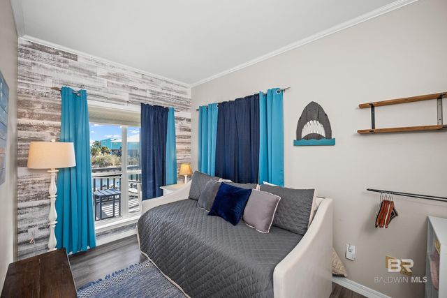 216 Shoreland Circle B, Gulf Shores, AL 36542