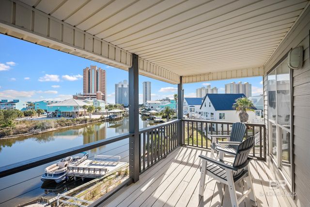 216 Shoreland Circle B, Gulf Shores, AL 36542