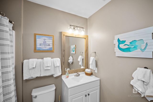 216 Shoreland Circle B, Gulf Shores, AL 36542