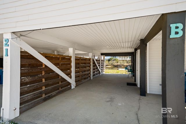 216 Shoreland Circle B, Gulf Shores, AL 36542