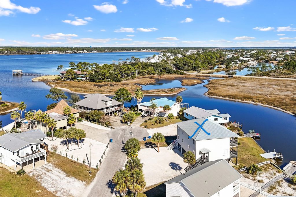 216 Shoreland Circle B, Gulf Shores, AL 36542