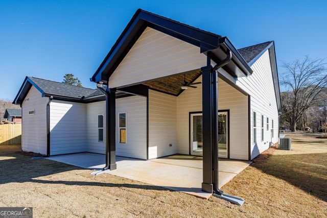 125 Beavers Street, Carrollton, GA 30117