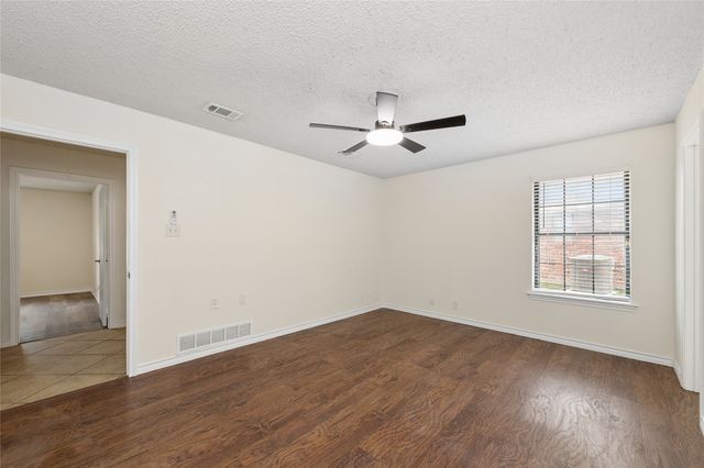 3908 Winston Drive, Denton, TX 76210