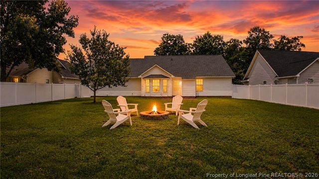 7787 Cottonwood Avenue, Fayetteville, NC 28314