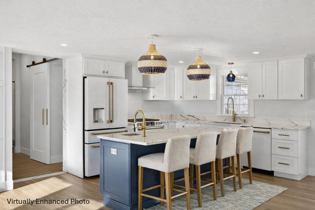 16 Carolyn Lane, East Falmouth, MA 02536