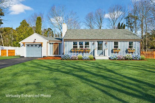 16 Carolyn Lane, East Falmouth, MA 02536