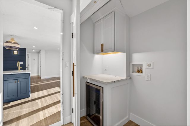 16 Carolyn Lane, East Falmouth, MA 02536