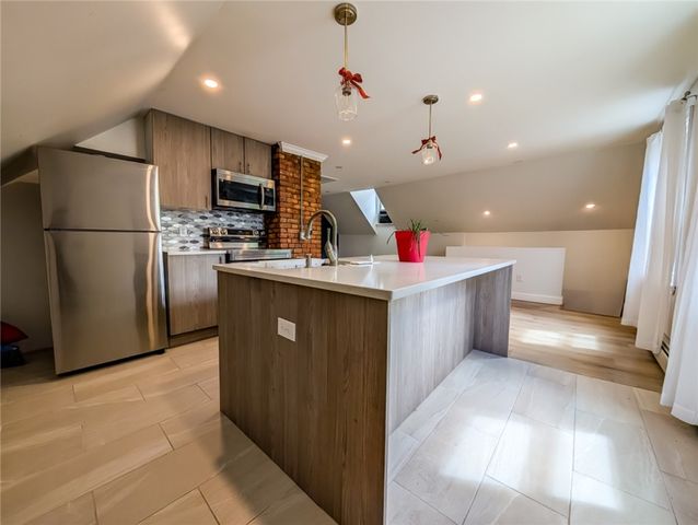 144 Oxford Street 2, Providence, RI 02905