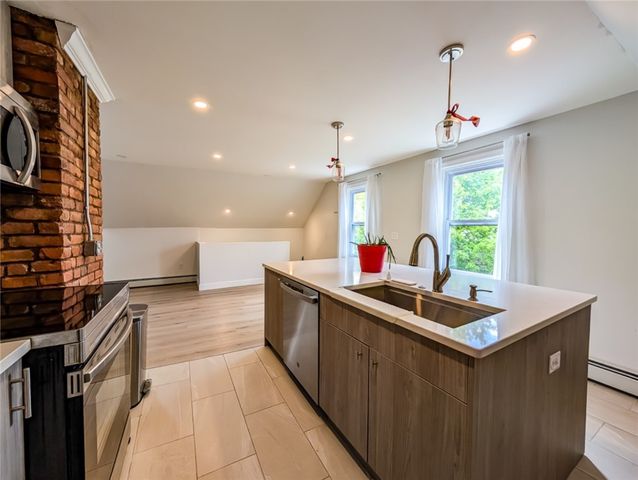 144 Oxford Street 2, Providence, RI 02905