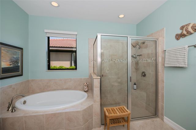 1035 BRADBERRY DRIVE, Nokomis, FL 34275