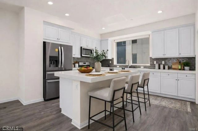 159 Steely, Irvine, CA 92614