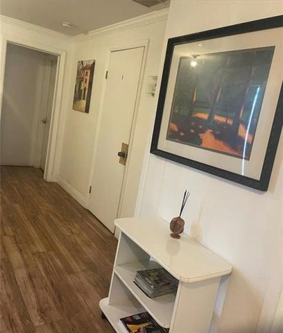 136 N 24th Avenue, Hollywood, FL 33020
