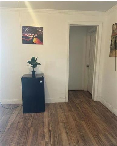 136 N 24th Avenue, Hollywood, FL 33020
