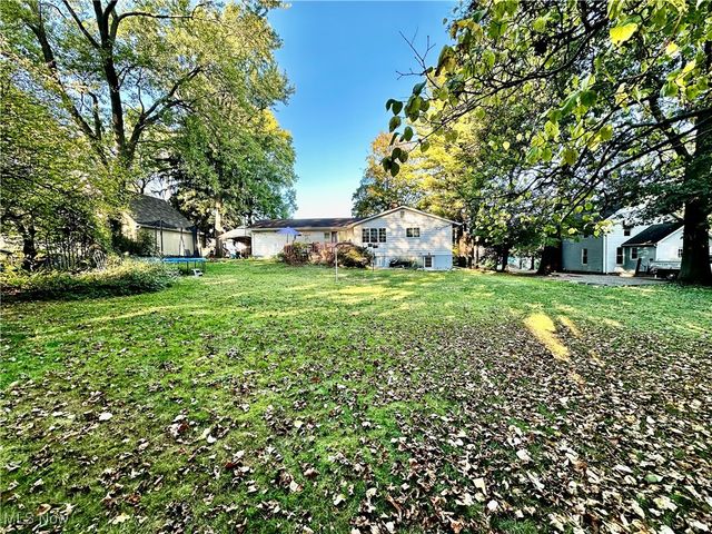 10000 Ravenna Road, Twinsburg, OH 44087