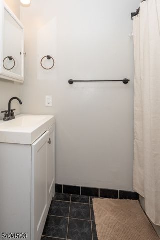 3 Birch Rd, Vernon Twp., NJ 07461