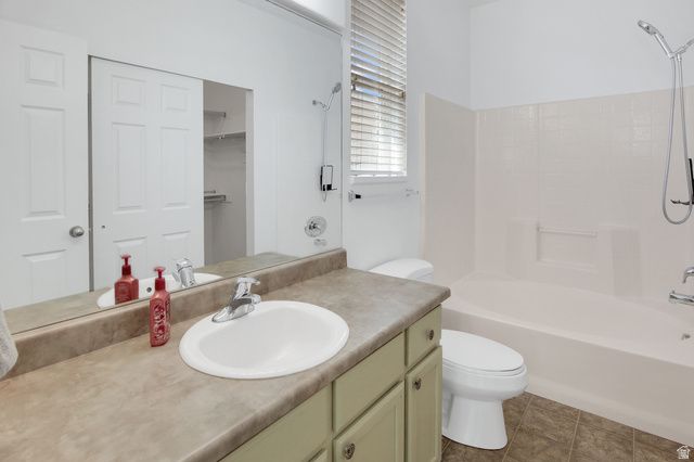 716 N BRADFORD DR, North Salt Lake, UT 84054
