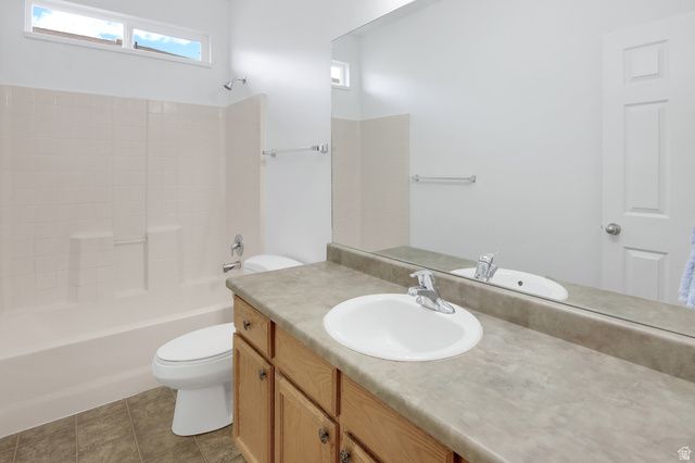716 N BRADFORD DR, North Salt Lake, UT 84054