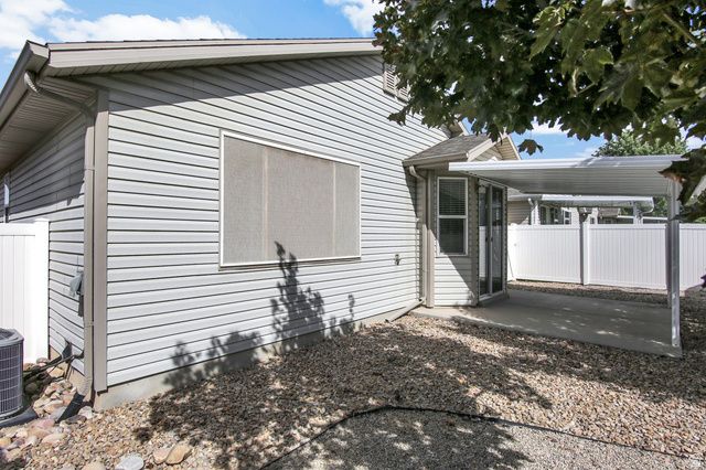 716 N BRADFORD DR, North Salt Lake, UT 84054