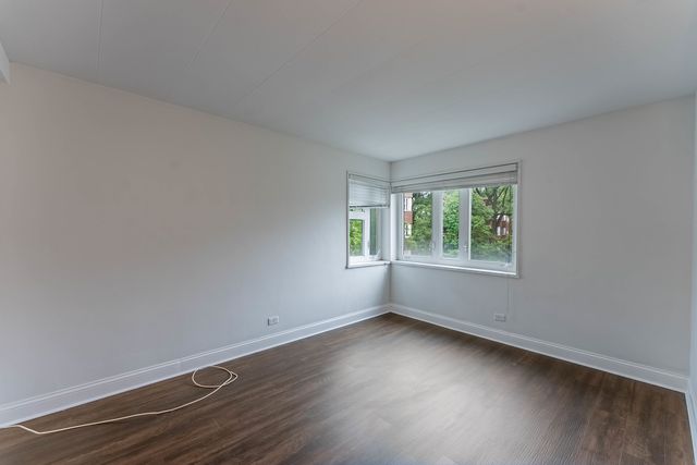 7200 Oak Avenue 3NW, River Forest, IL 60305