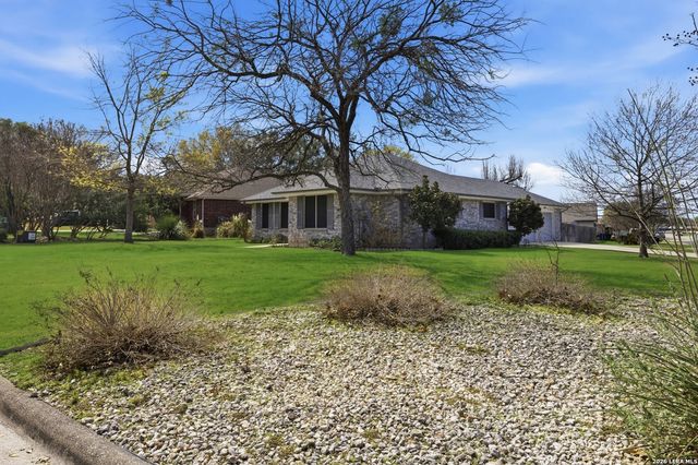 1812 Park Place, New Braunfels, TX 78130