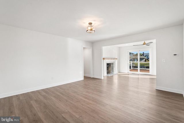 2823 SCHOONER LN, Hammonton, NJ 08037