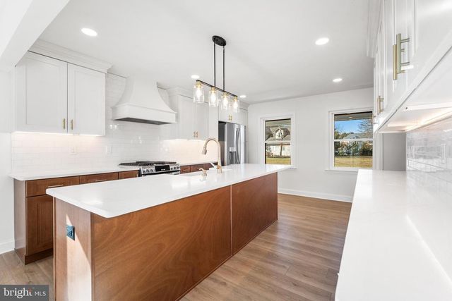 2823 SCHOONER LN, Hammonton, NJ 08037