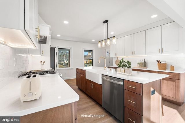 2823 SCHOONER LN, Hammonton, NJ 08037