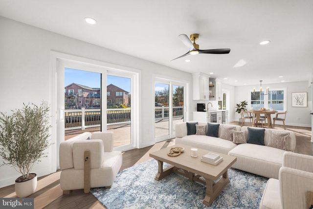 2823 SCHOONER LN, Hammonton, NJ 08037