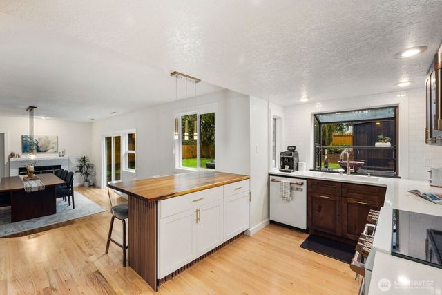 15368 SE 182nd Street, Renton, WA 98058