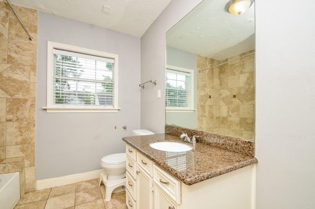 4315 Fernwood Drive, Houston, TX 77021