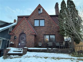 1689 West Colvin Street 1, Syracuse, NY 13207