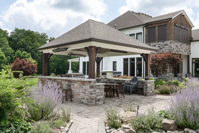 1025 Choate Rd, Dickson, TN 37055