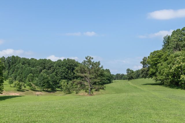 1025 Choate Rd, Dickson, TN 37055