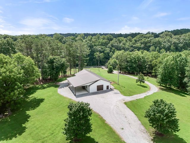 1025 Choate Rd, Dickson, TN 37055