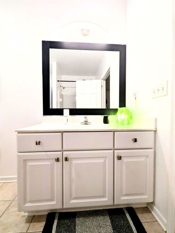 3031 Grand Avenue 218, Des Moines, IA 50312